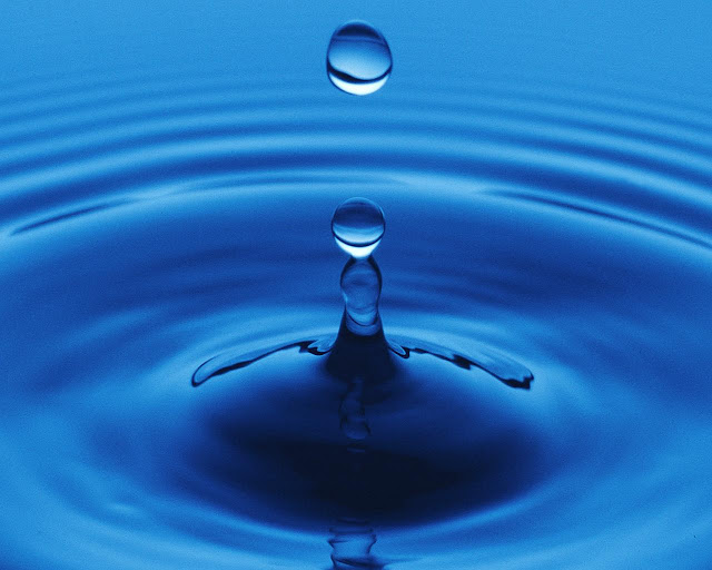 single raindrop sound